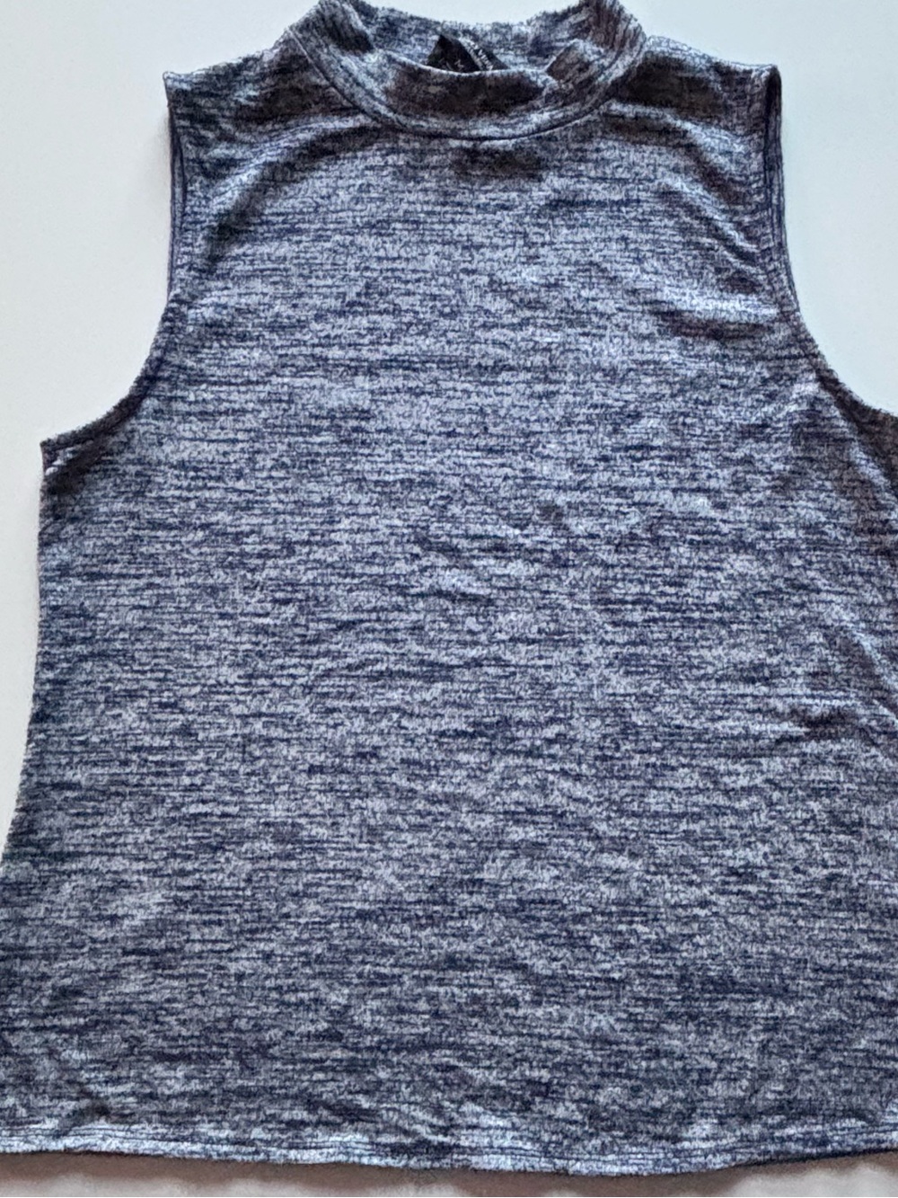 SIMPLY VERA TOPS - Picture 2 of 11